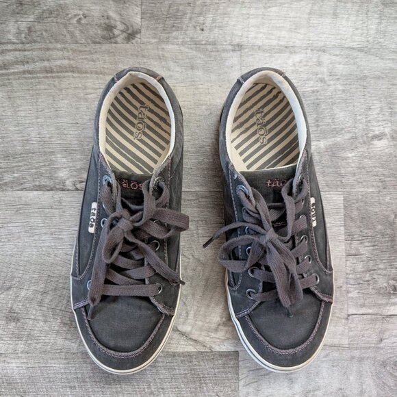 Taos Moc Star Canvas Women's 7.5 Graphite Gray Lace Up Low Top Casual Sneakers - Picture 3 of 9